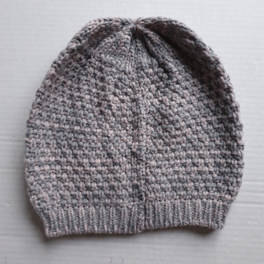 Jessica Simpson Matching Grey & Pink Knit Infinity Scarf & Beanie Set Sz OS - Picture 4 of 15